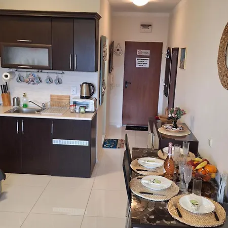 Apartament мм комплекс студиа ,,роза,, Primorsko