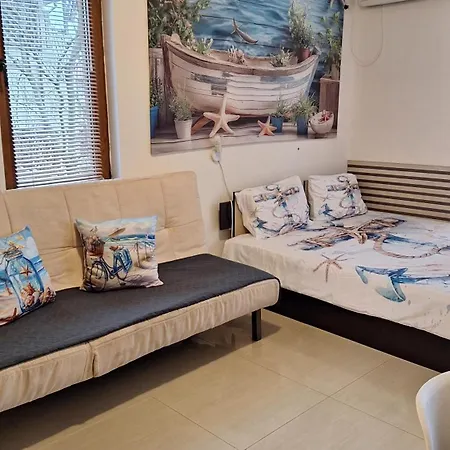 Apartament мм комплекс студиа ,,роза,,